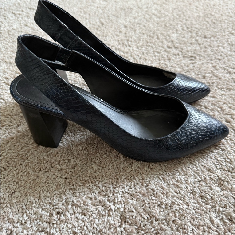 Elegant Blue Black Slingback Heels